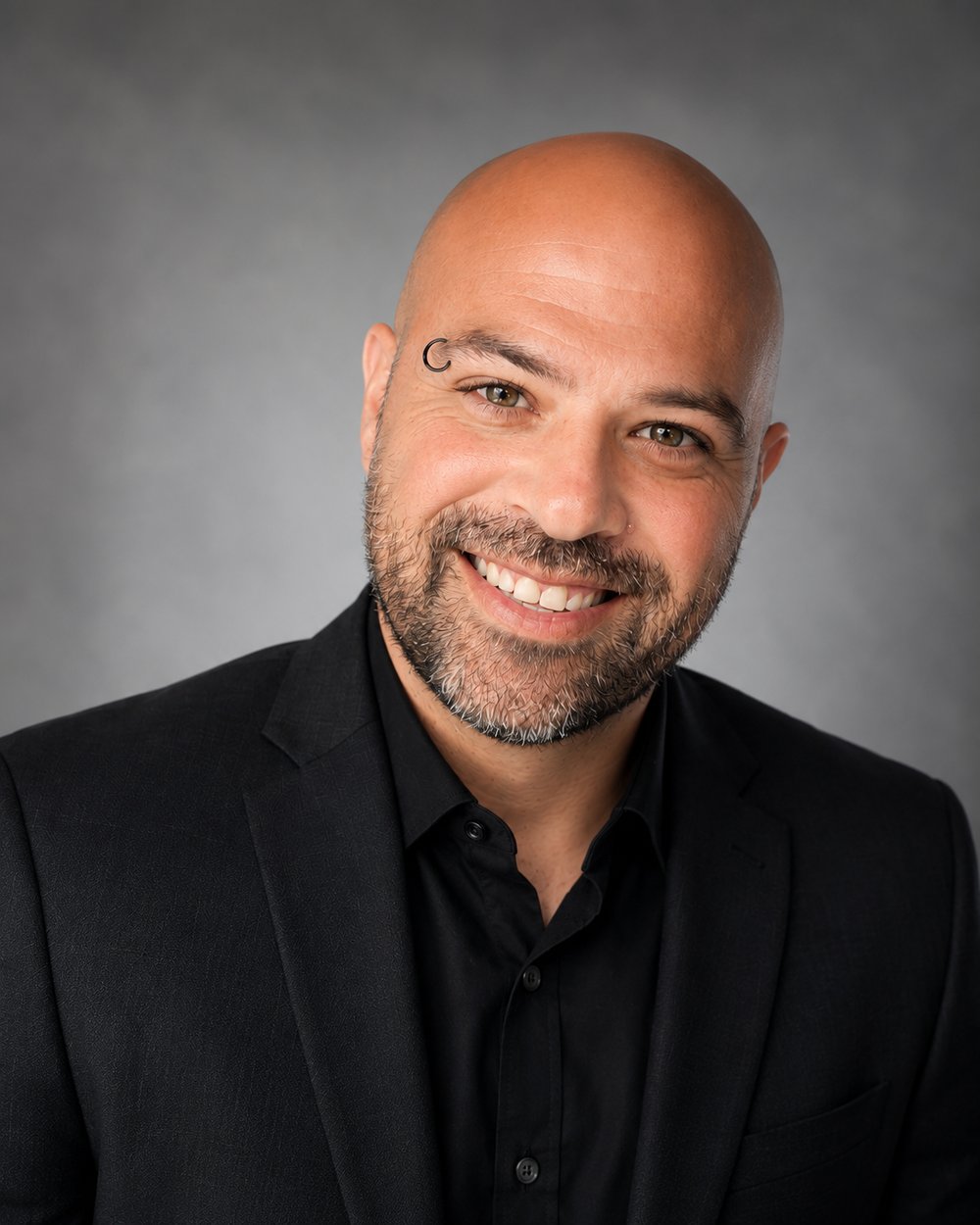 Rev. Jonathan Arnold, ordained minister and ceremony officiant in Austin, Texas